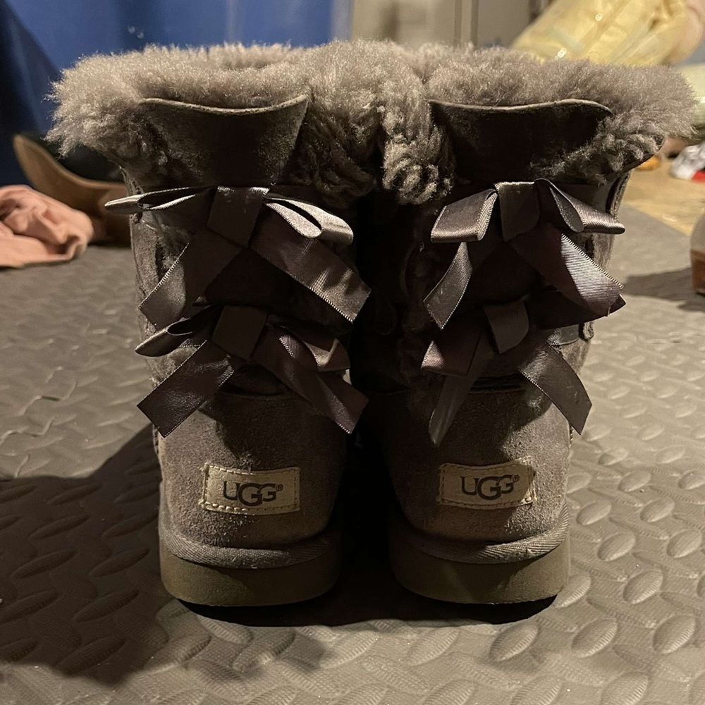 Grey Bailey Bow Uggs